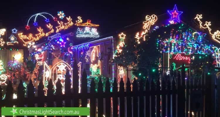 Christmas Light display at 2 Lance Close, Aspendale Gardens