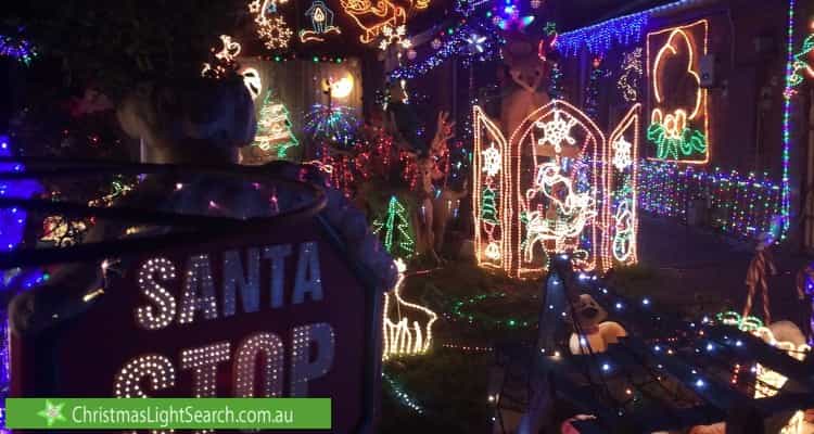Christmas Light display at 2 Lance Close, Aspendale Gardens