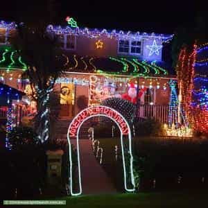 Christmas Light display at 43 Bimburra Avenue, Saint Ives