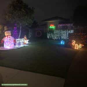 Christmas Light display at 6 Lakeland Court, Loganholme