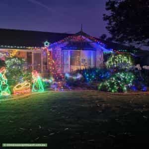 Christmas Light display at 14 Nicola court, Salisbury downs