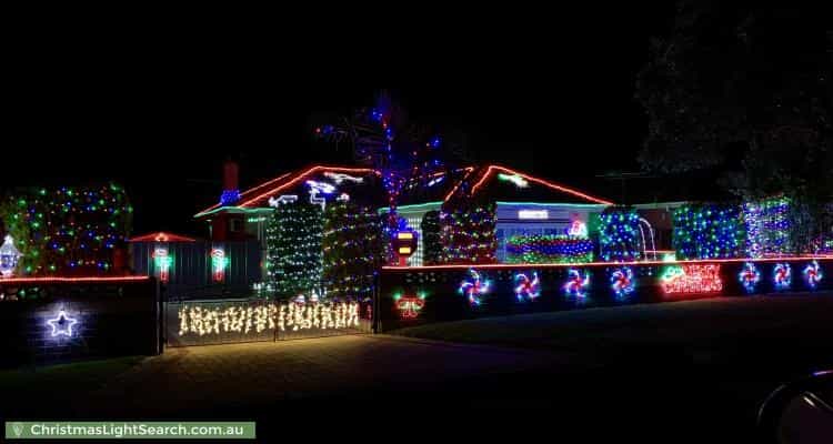 Christmas Light display at 5 Hampshire Crescent, Valley View