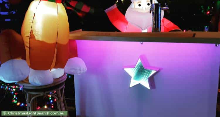 Christmas Light display at 37 Harry Hopman Cct, Gordon