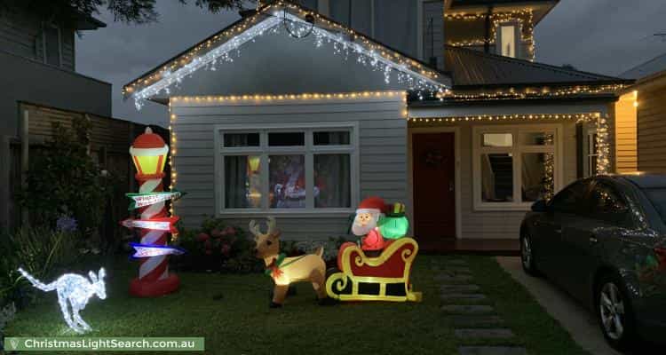 Christmas Light display at 40 Croker Street, Newport