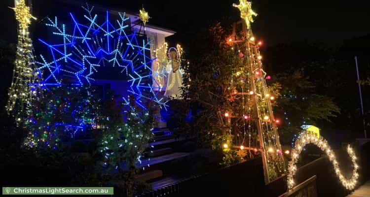Christmas Light display at 58 Fox Street, Riverview