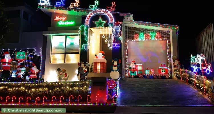 Christmas Light display at 52 Kiewa Grove, Box Hill