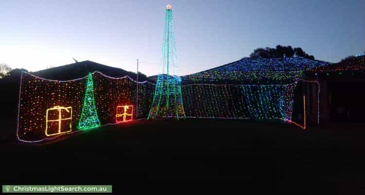 Christmas Light display at 20 Nareeda Way, West Lakes