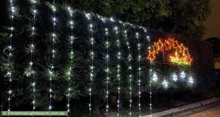 Christmas Light display at 20 Gillabin Place, Plumpton
