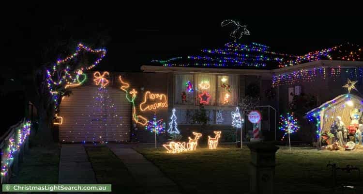 Christmas Light display at 13 Griffiths Court, Dandenong North