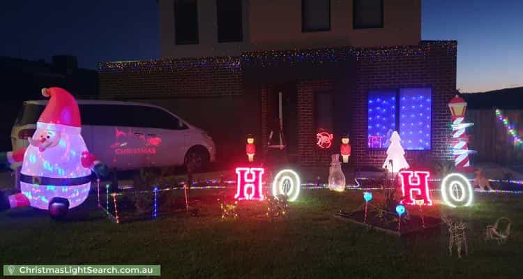 Christmas Light display at 117 Peck Road, Officer