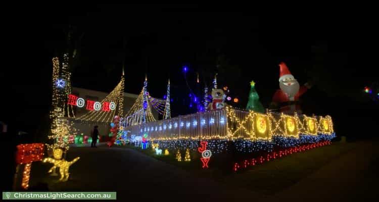 Christmas Light display at  Rise Place, Heathwood