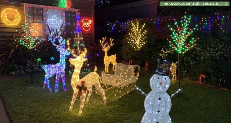 Christmas Light display at  Karoola Street, Hampton