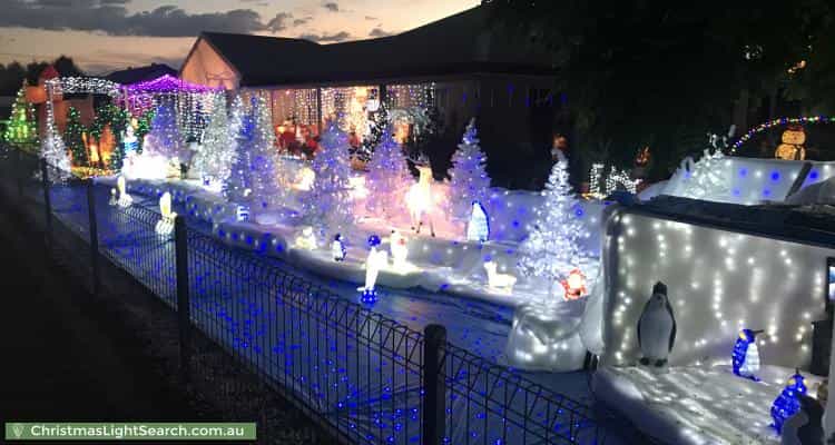 Christmas Light display at 1 Gordon Street, Chiltern