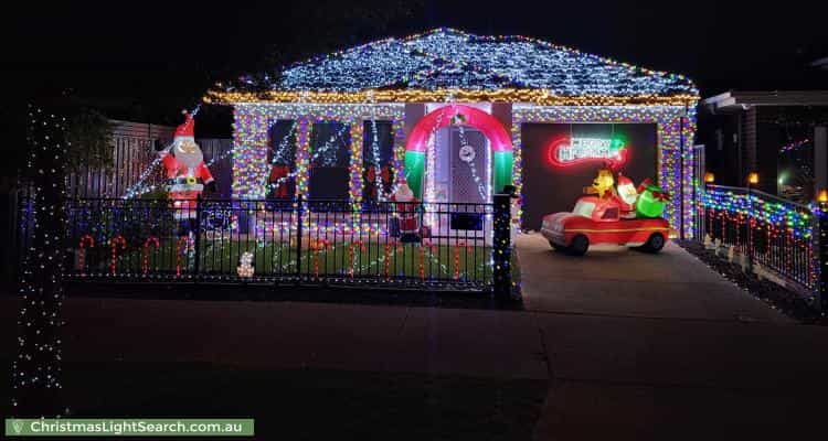 Christmas Light display at 89 Hamilton Boulevard, Evanston Gardens