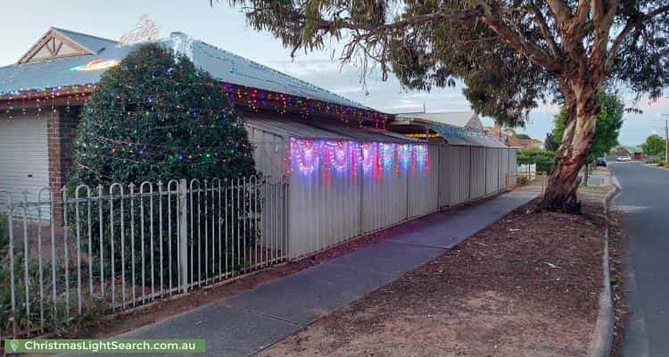 Christmas Light display at 1 Kenmay Avenue, Mitchell Park
