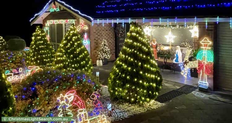 Christmas Light display at 20 Grenadier Grove, Gulfview Heights