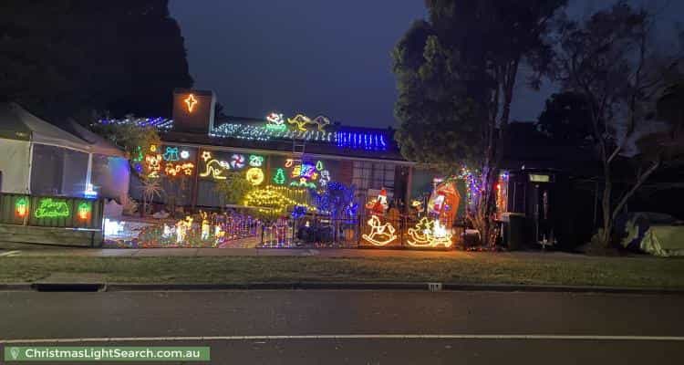 Christmas Light display at 61 Warrawee Circuit, Frankston