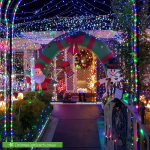Christmas Light display at Knightsbridge Avenue, Altona Meadows