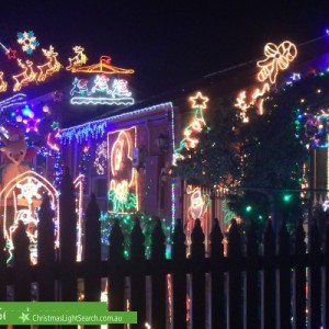 Christmas Light display at 2 Lance Close, Aspendale Gardens