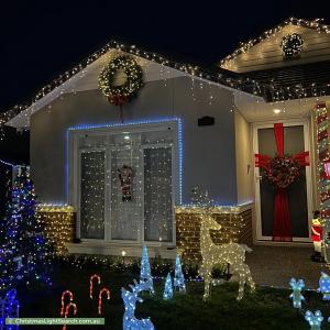 Christmas Light display at 12 Laramie St, Greenvale