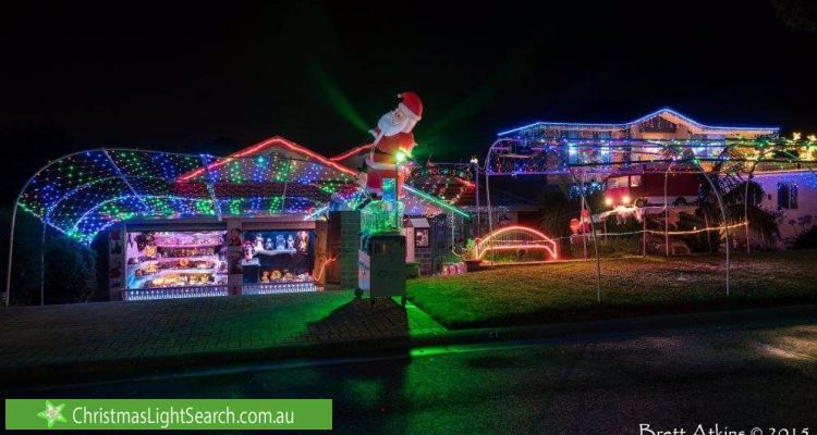 Christmas Light display at 27 Chain-O-Ponds Circuit, Mount Annan