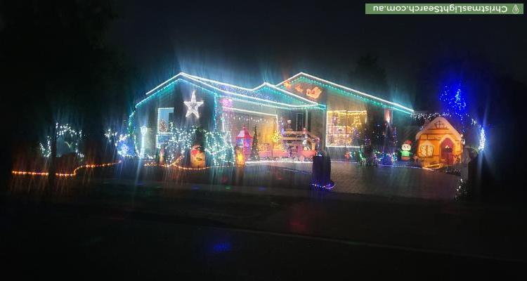 Christmas Light display at 18 Hoysted Avenue, Cranbourne North